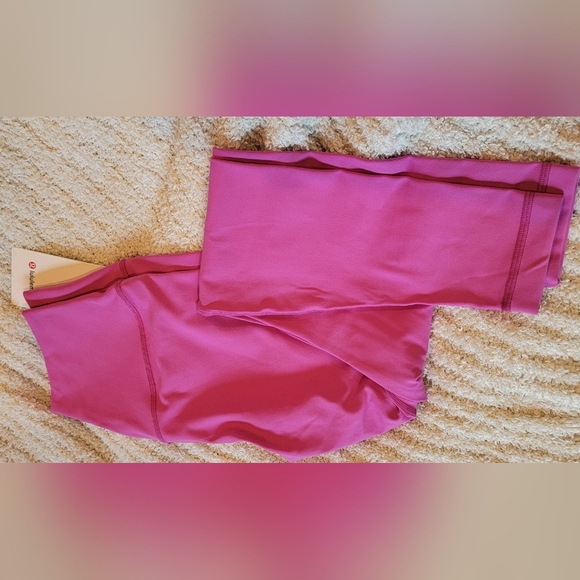 LULULEMON ALIGN HR PANT 28” W/ TAGS, SIZE 6 - Picture 4 of 10